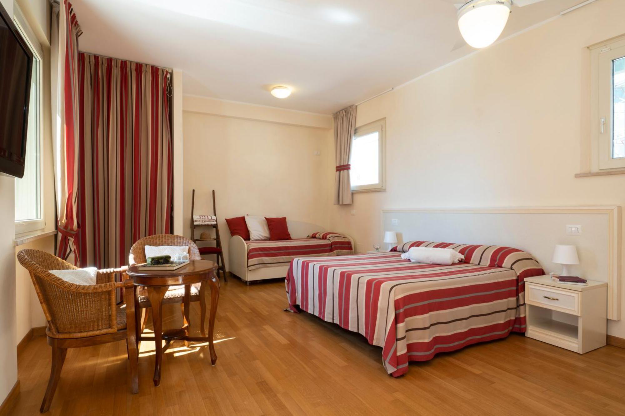 Hotel Villa Sirena Numana Ngoại thất bức ảnh