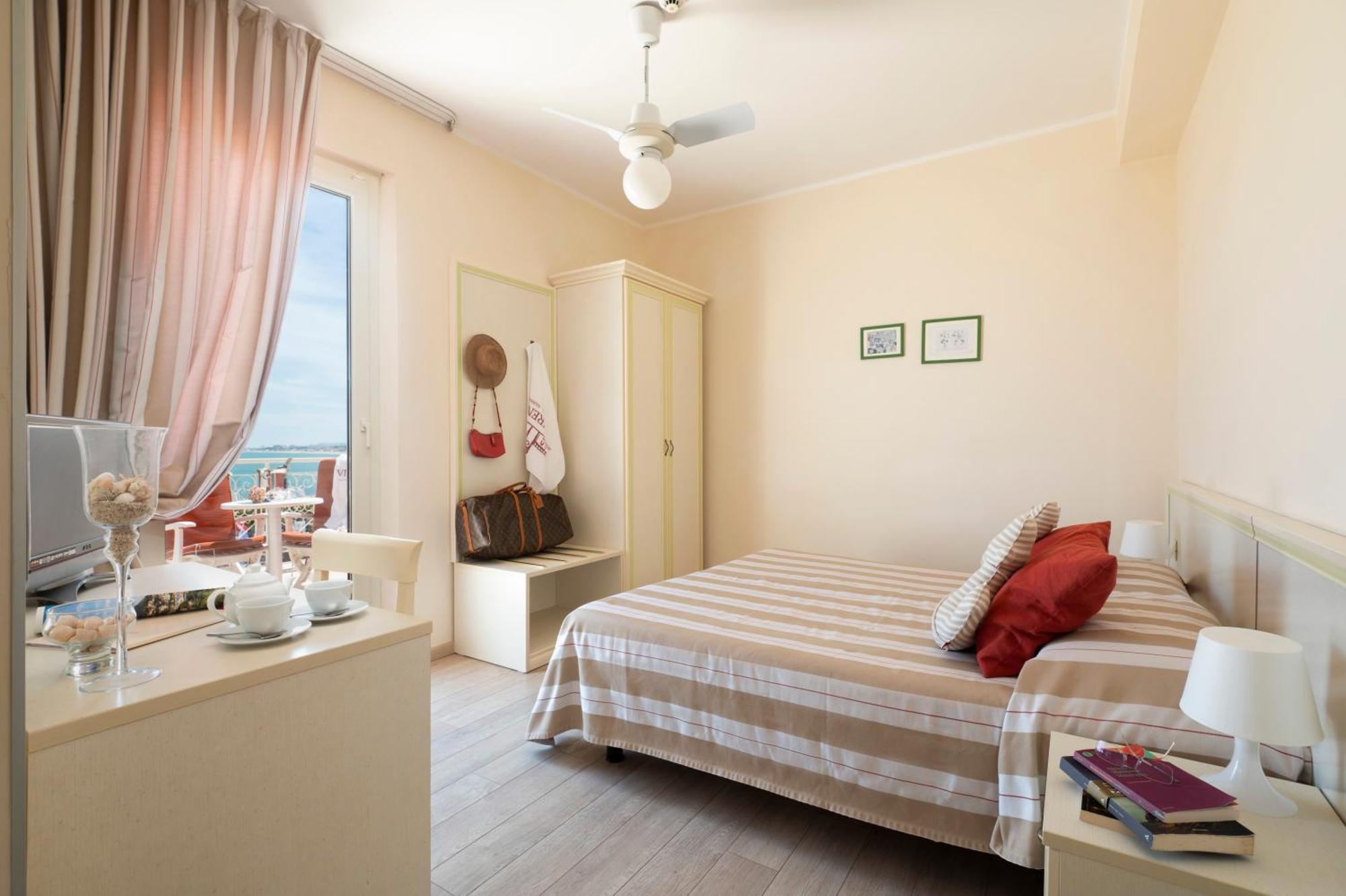 Hotel Villa Sirena Numana Ngoại thất bức ảnh